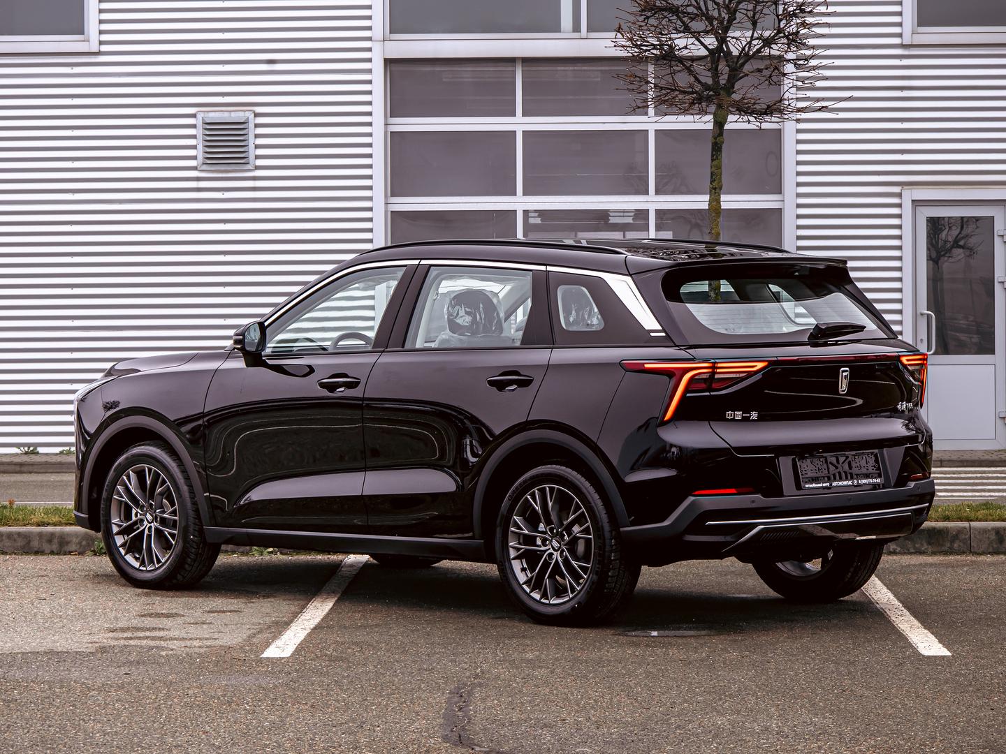 FAW Bestune T55