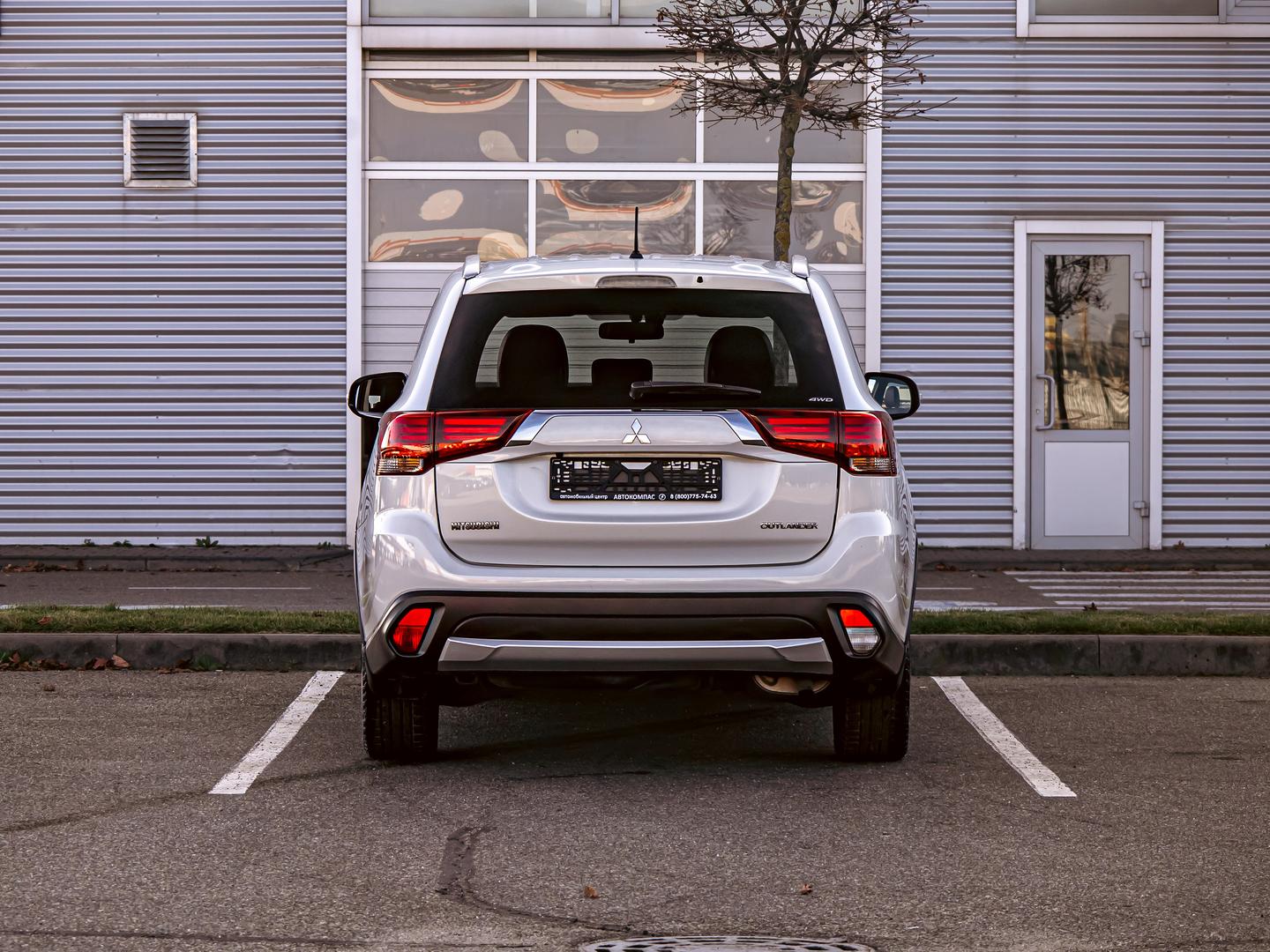 Mitsubishi Outlander