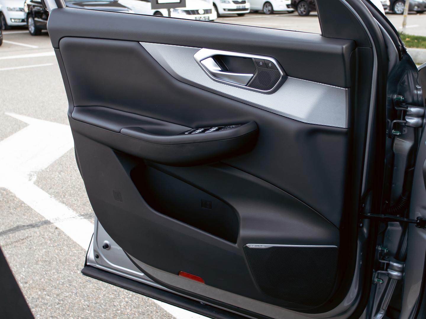BAIC X7