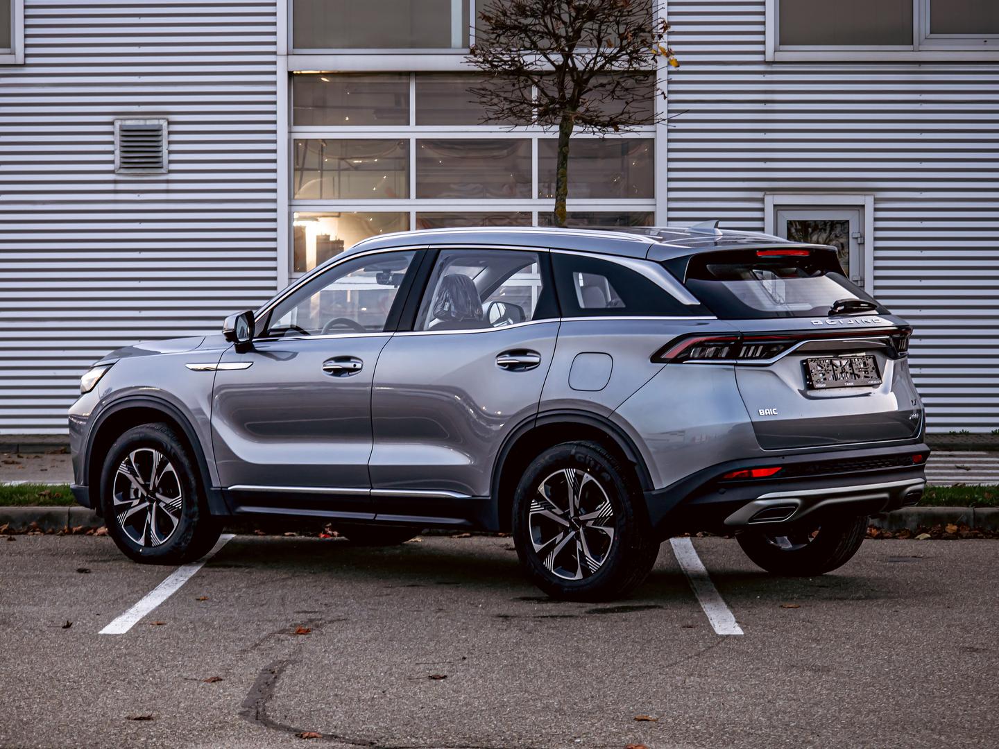 BAIC X7