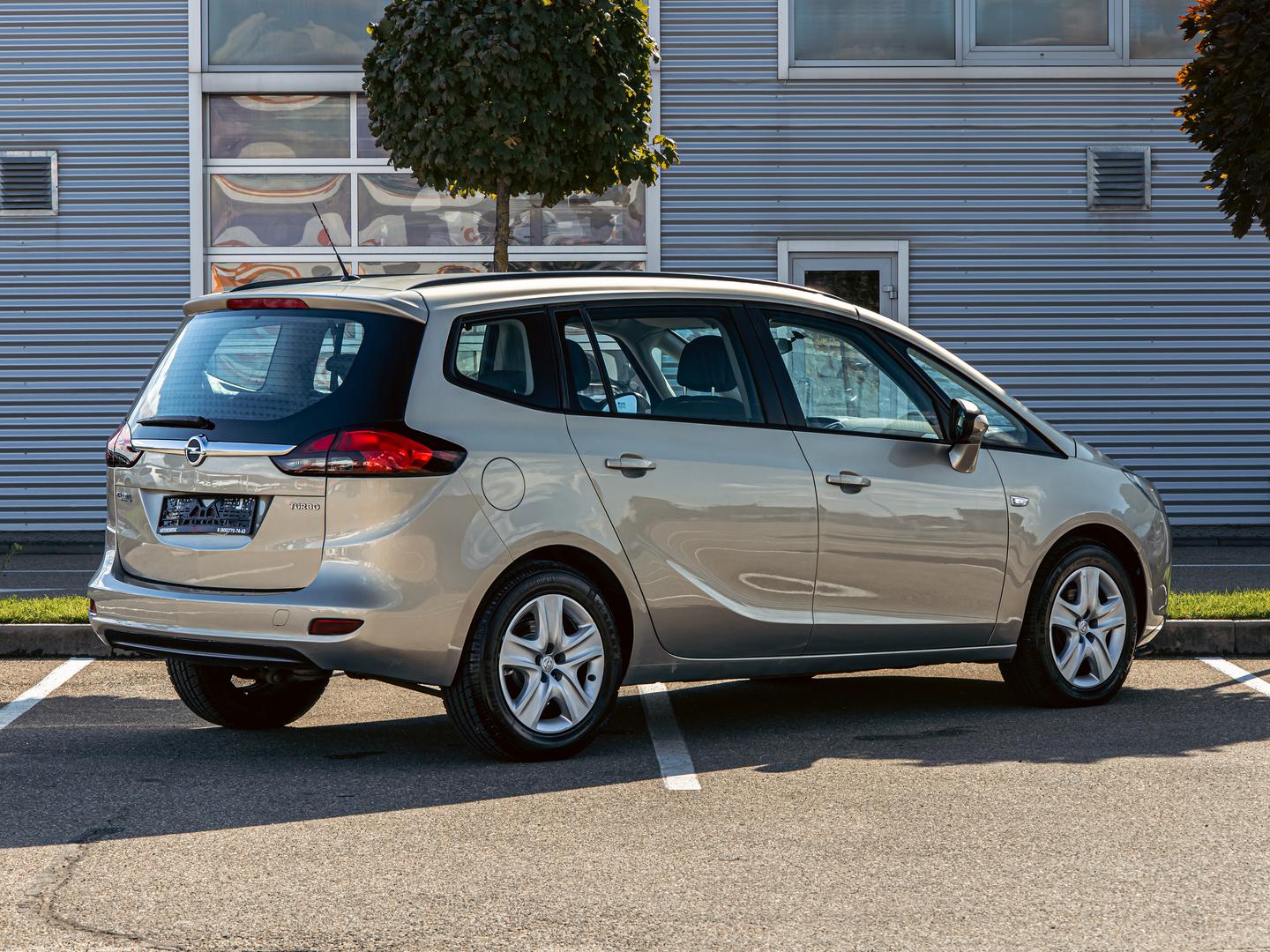 Opel Zafira