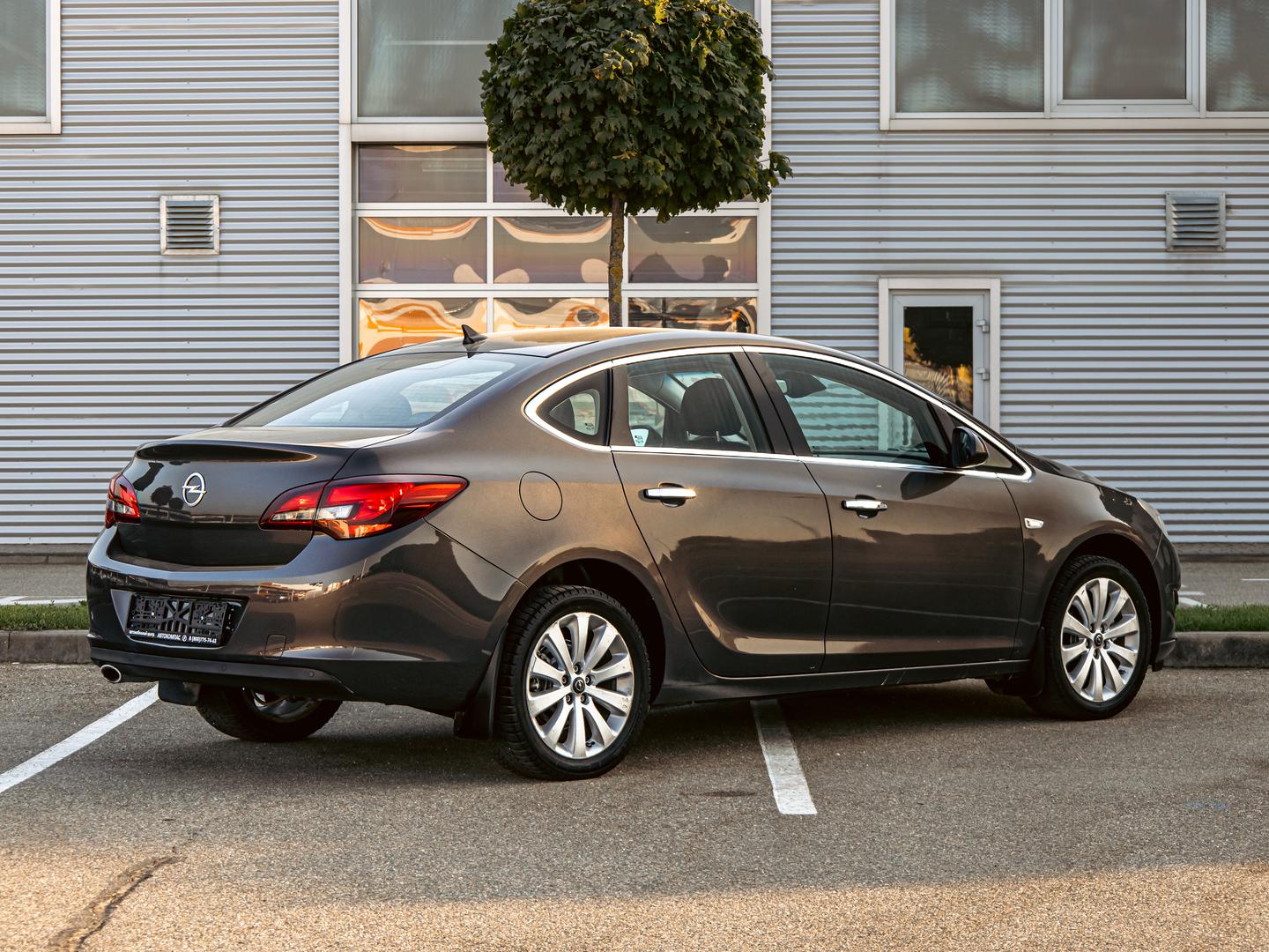 Opel Astra