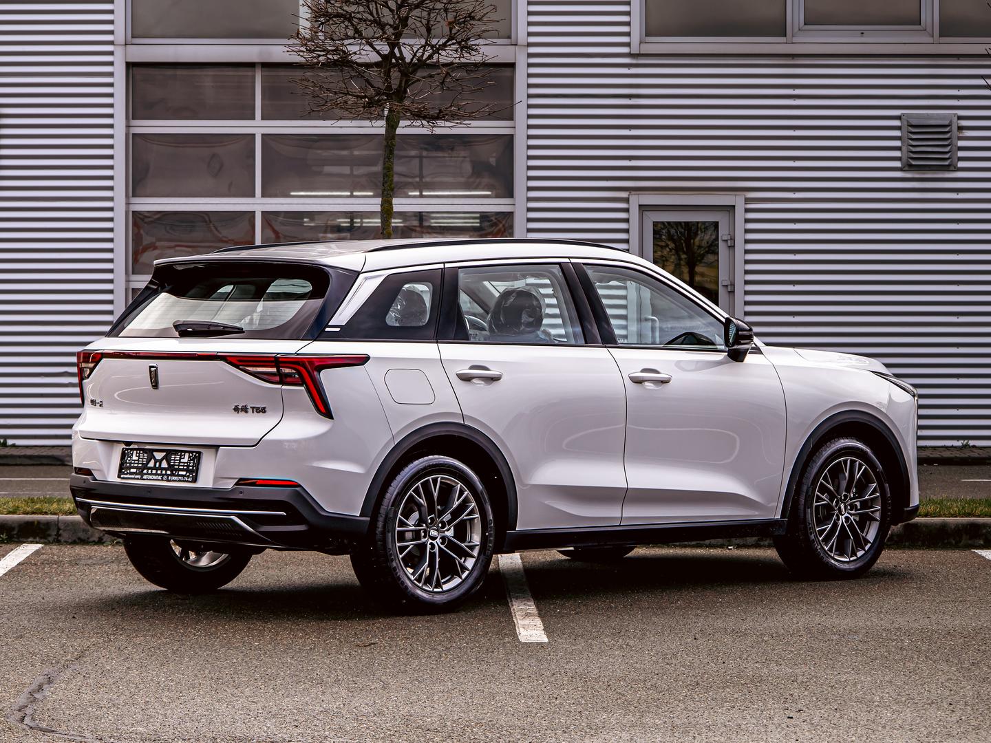 FAW Bestune T55