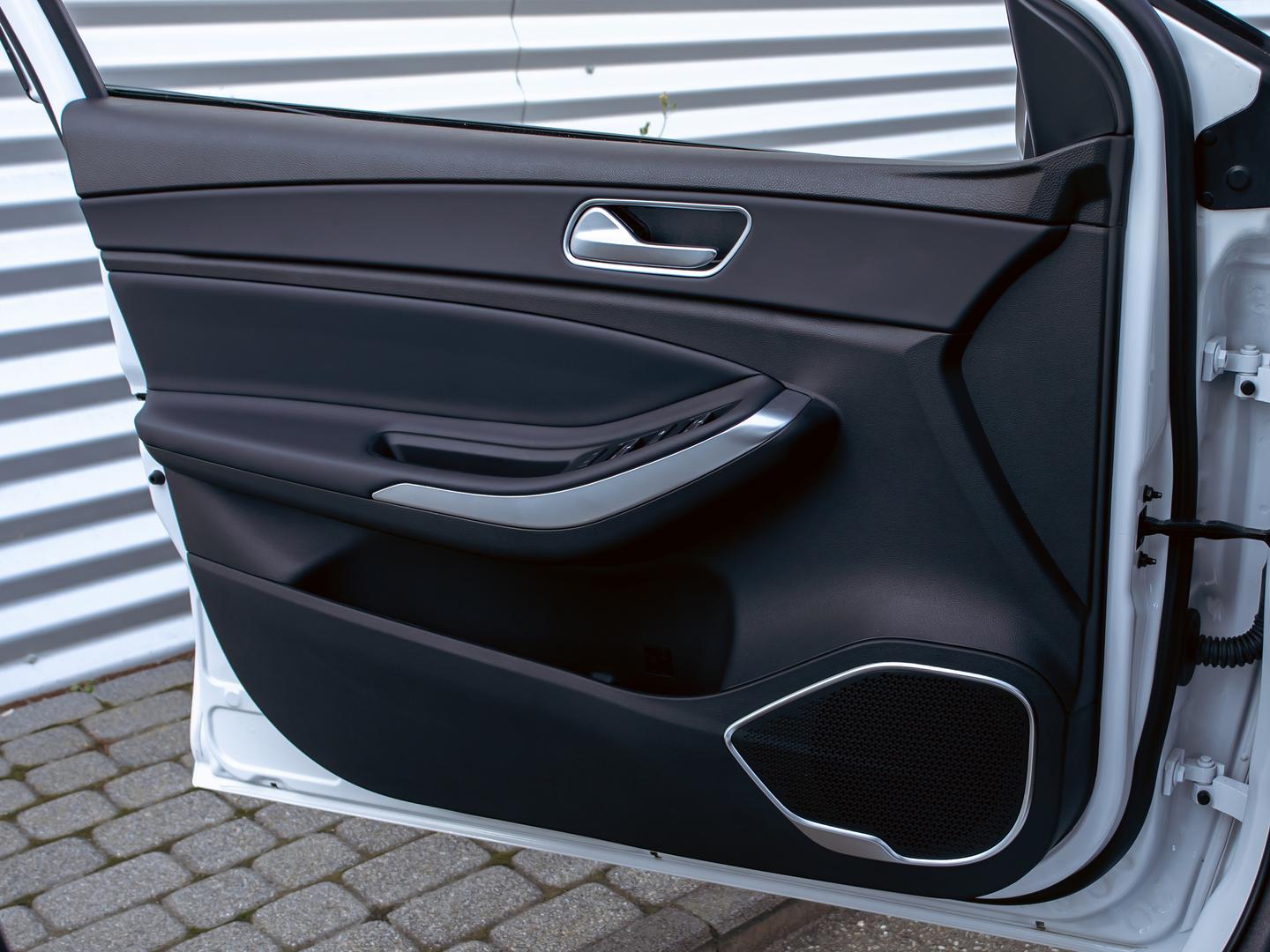 Omoda S5