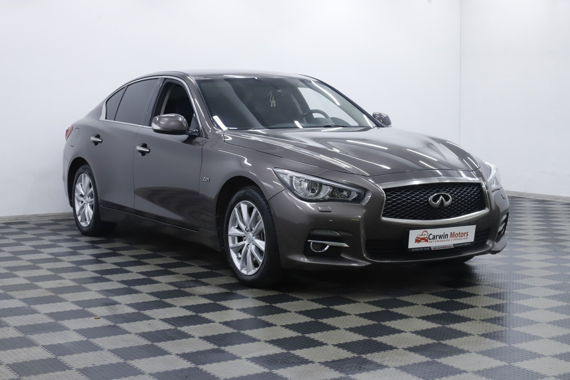 Infiniti Q50