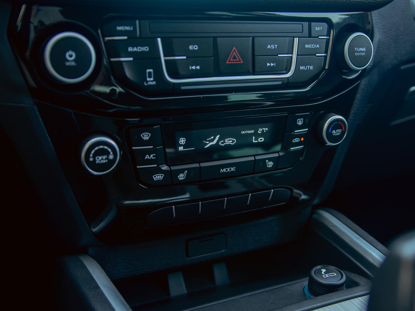 Geely Emgrand X7