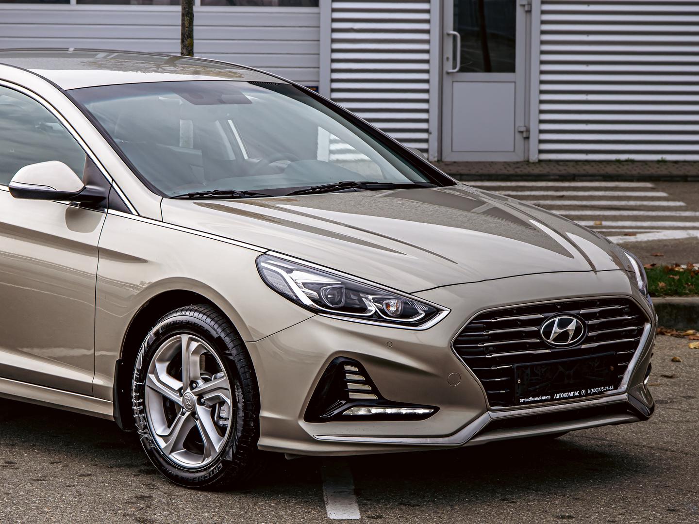 Hyundai Sonata
