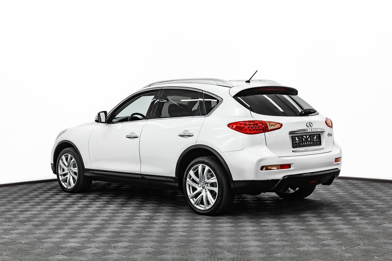 Infiniti QX50