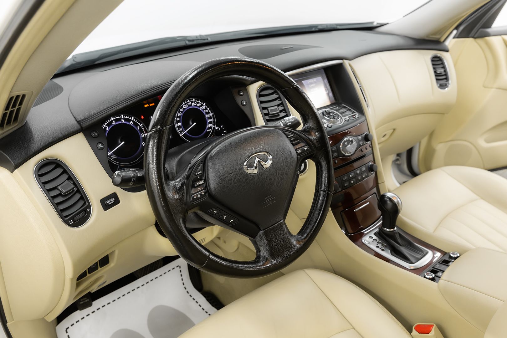 Infiniti QX50