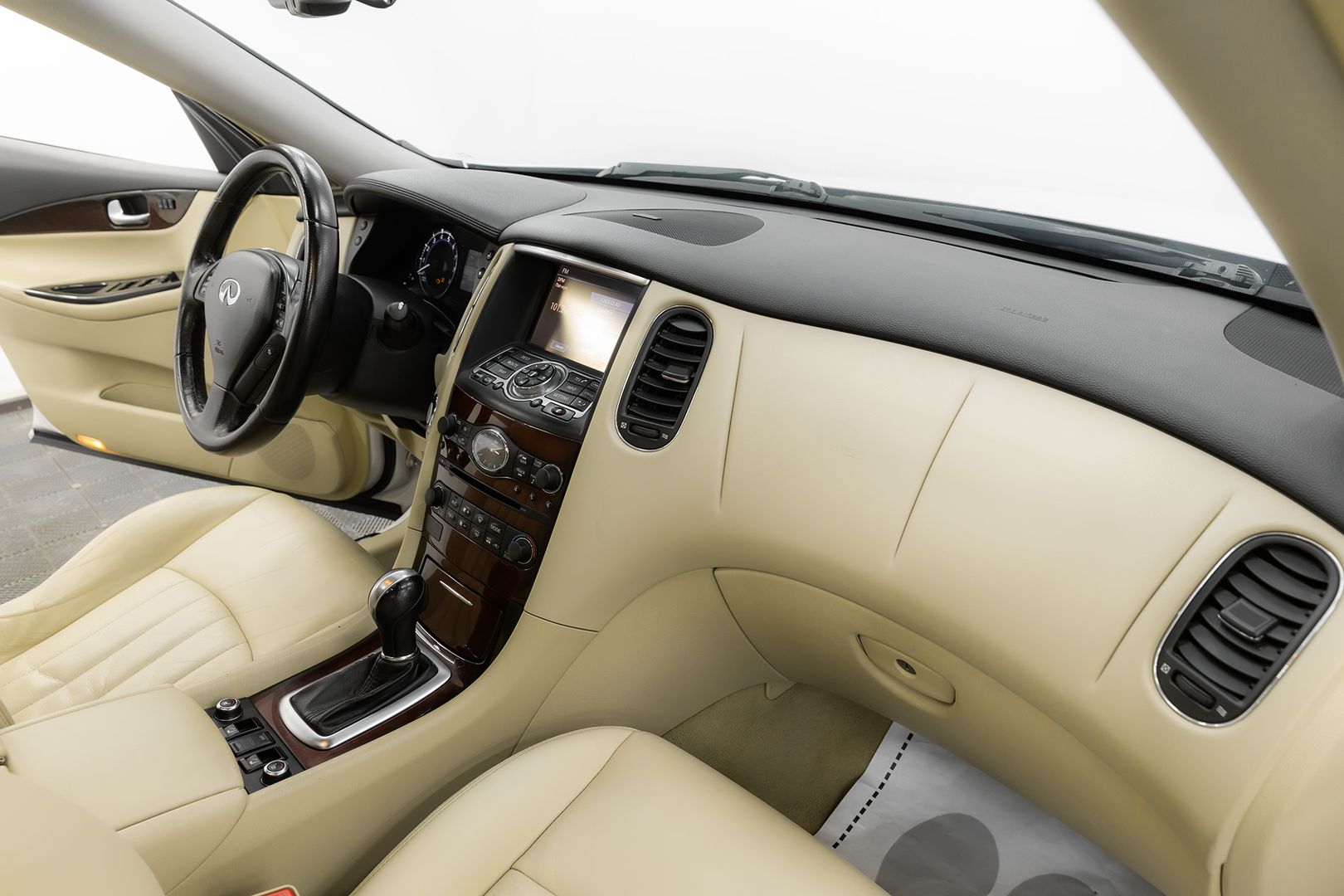 Infiniti QX50