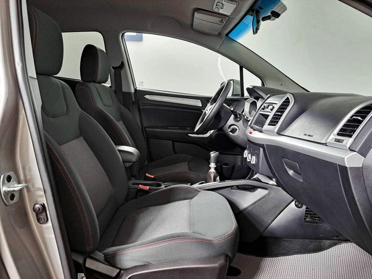 JAC S3