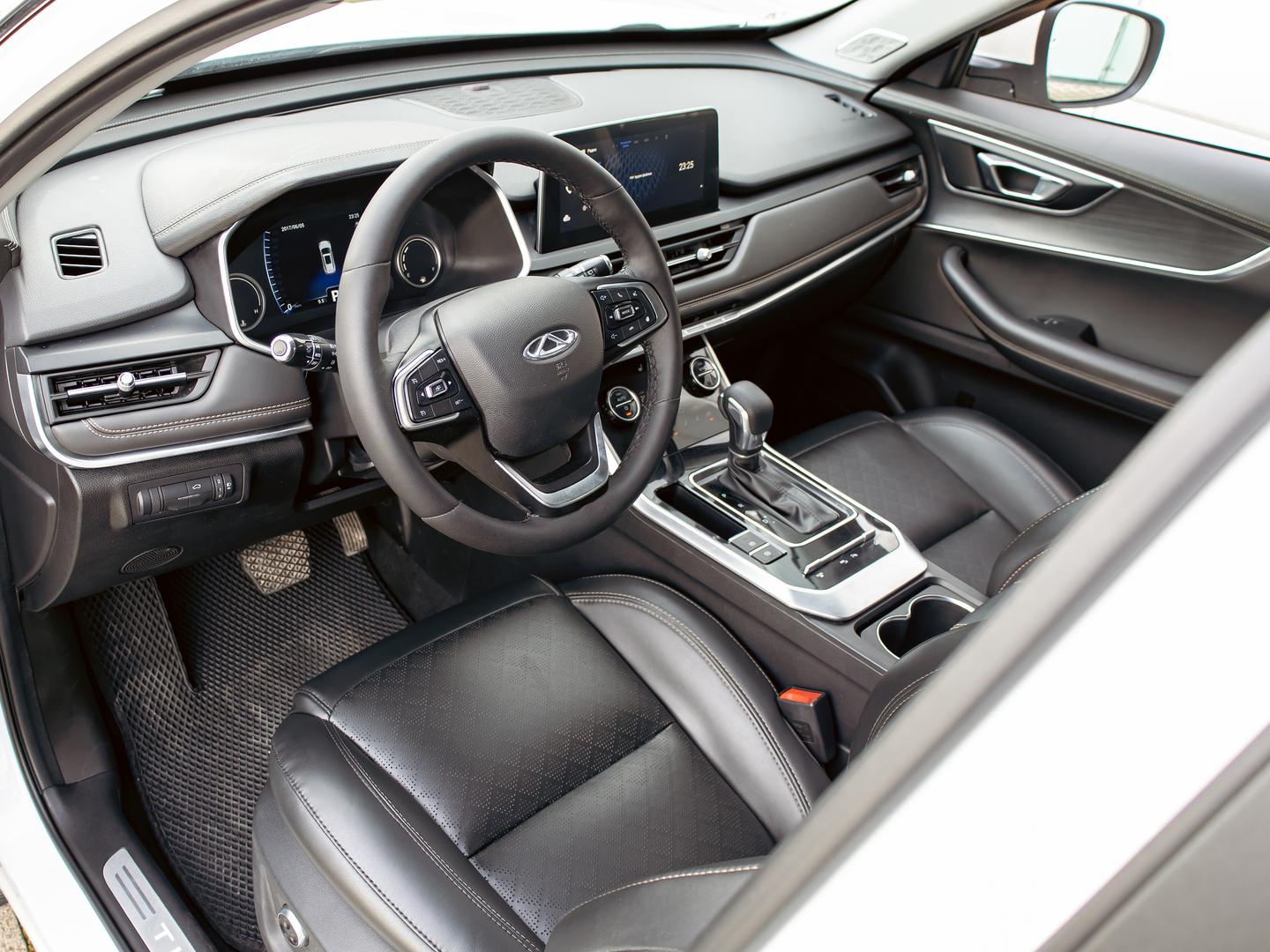 Chery Tiggo 8