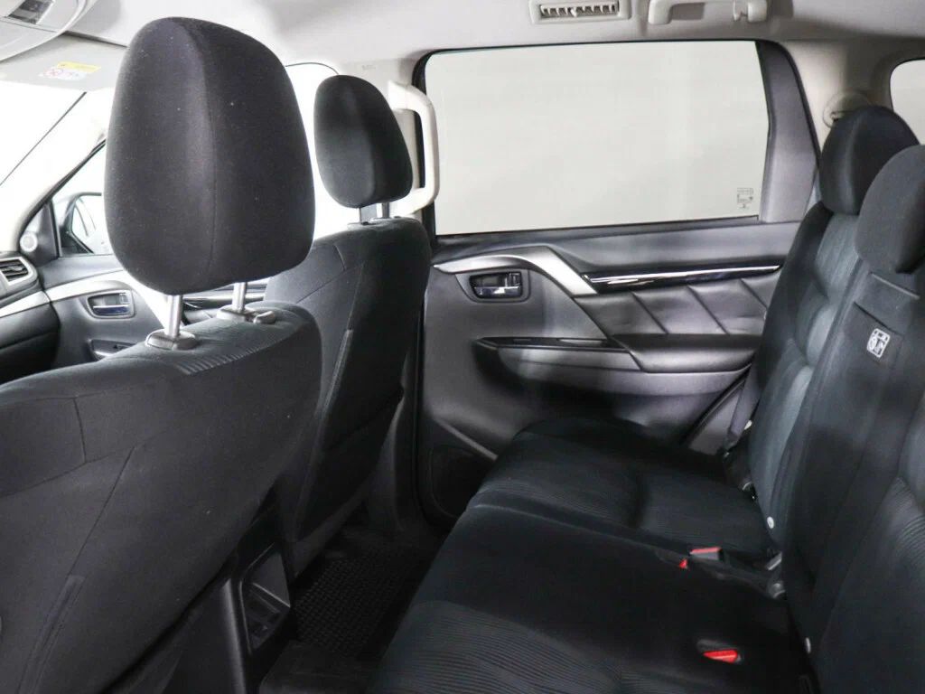 Mitsubishi Pajero Sport