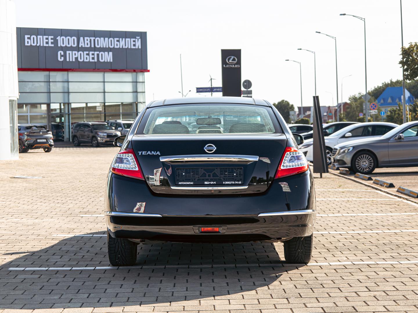 Nissan Teana