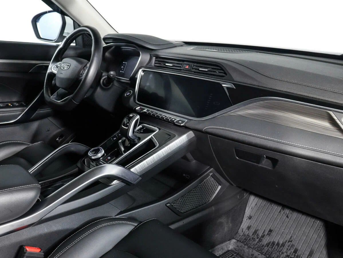 Geely Atlas Pro