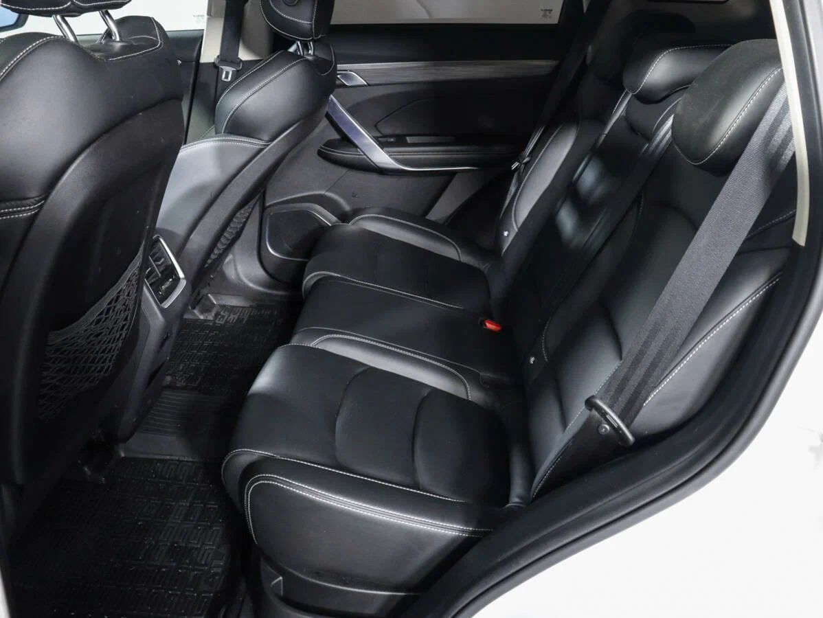 Geely Atlas Pro