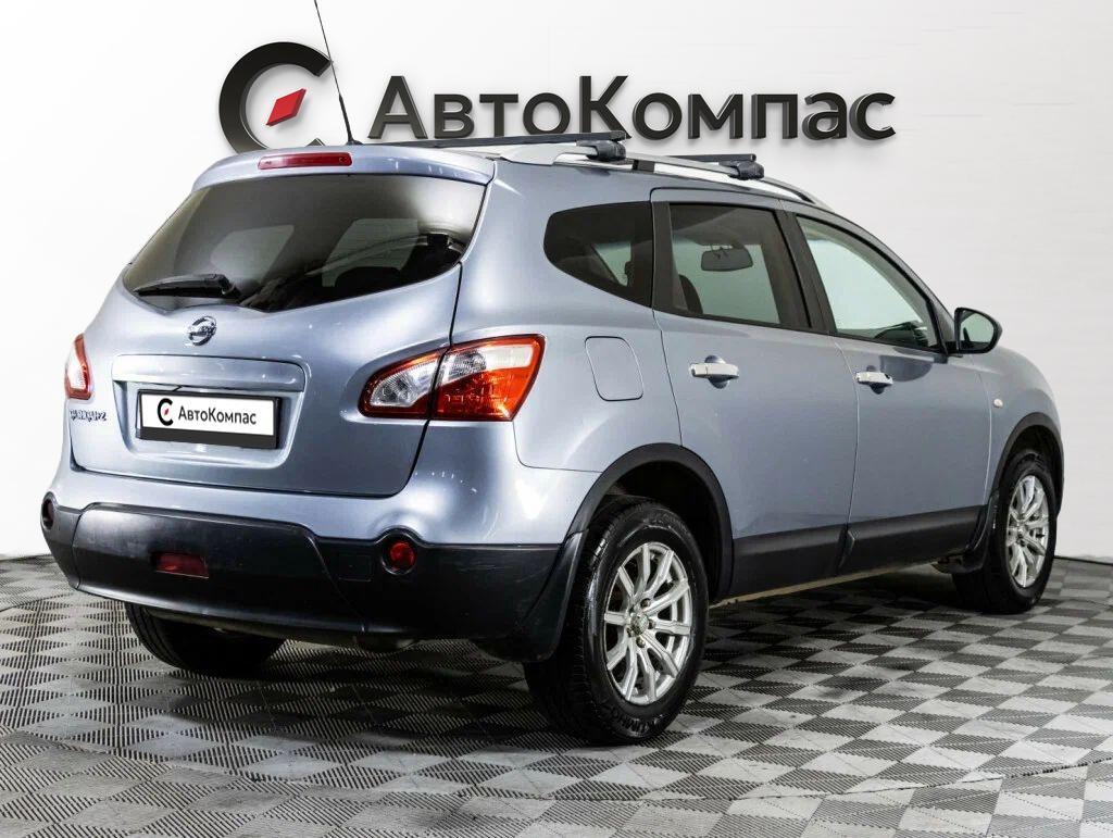 Nissan Qashqai+2