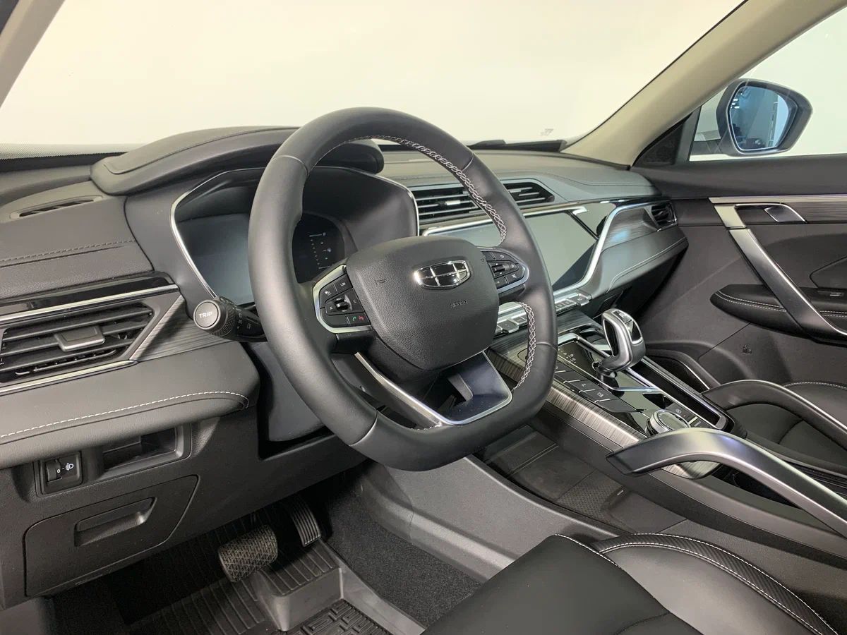 Geely Atlas Pro