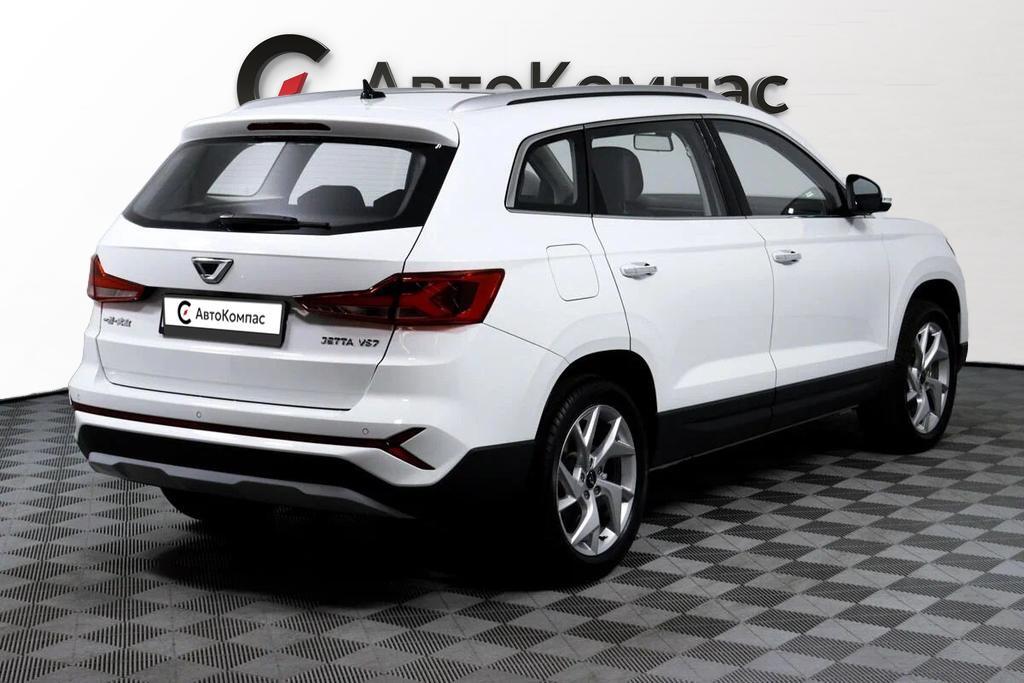 Jetta VS7