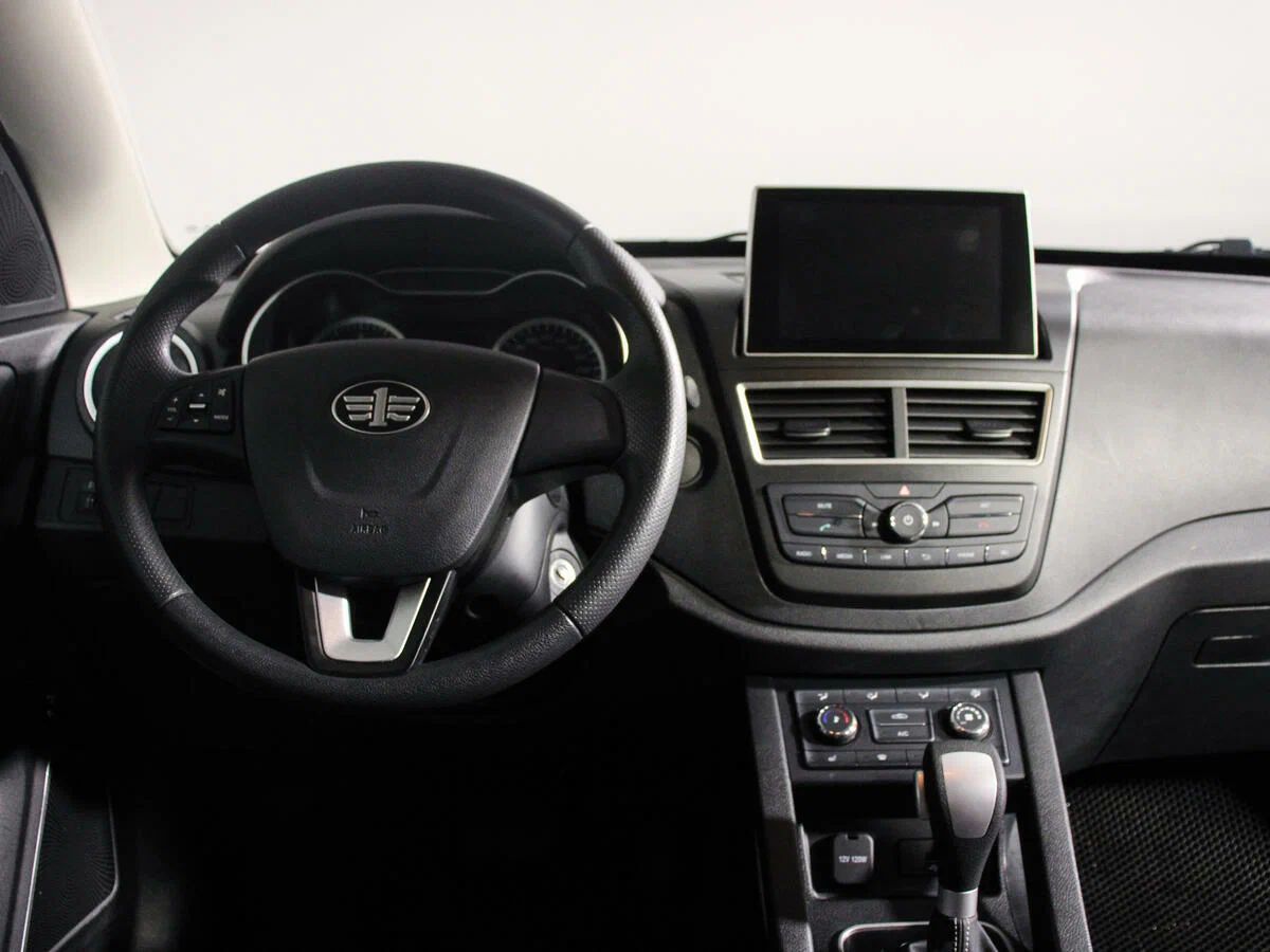 FAW Besturn X40