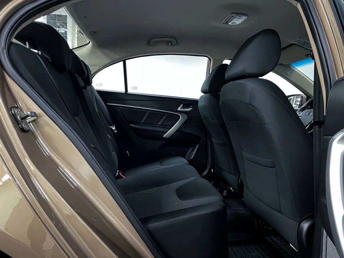 Geely Emgrand 7