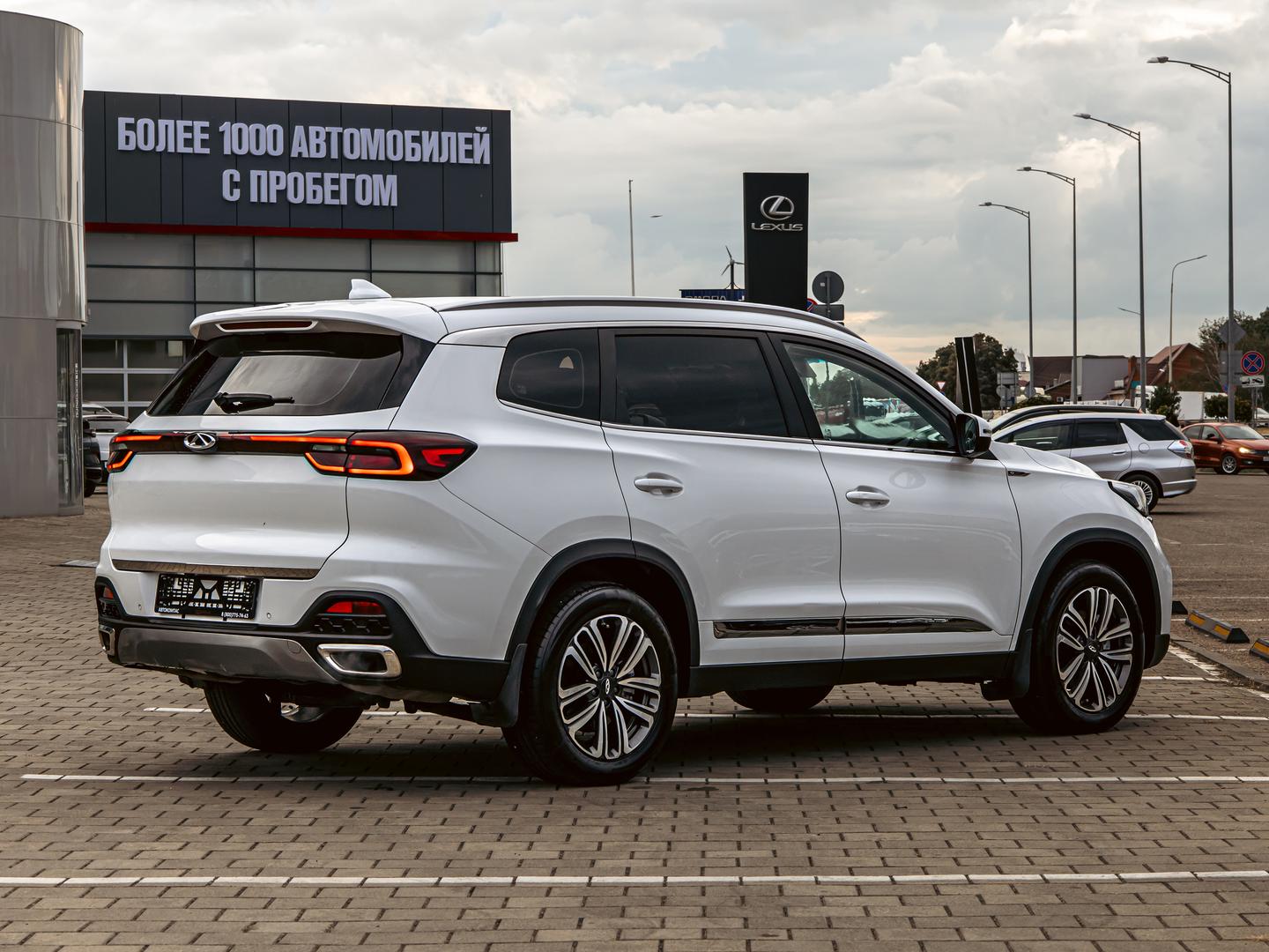 Chery Tiggo 8