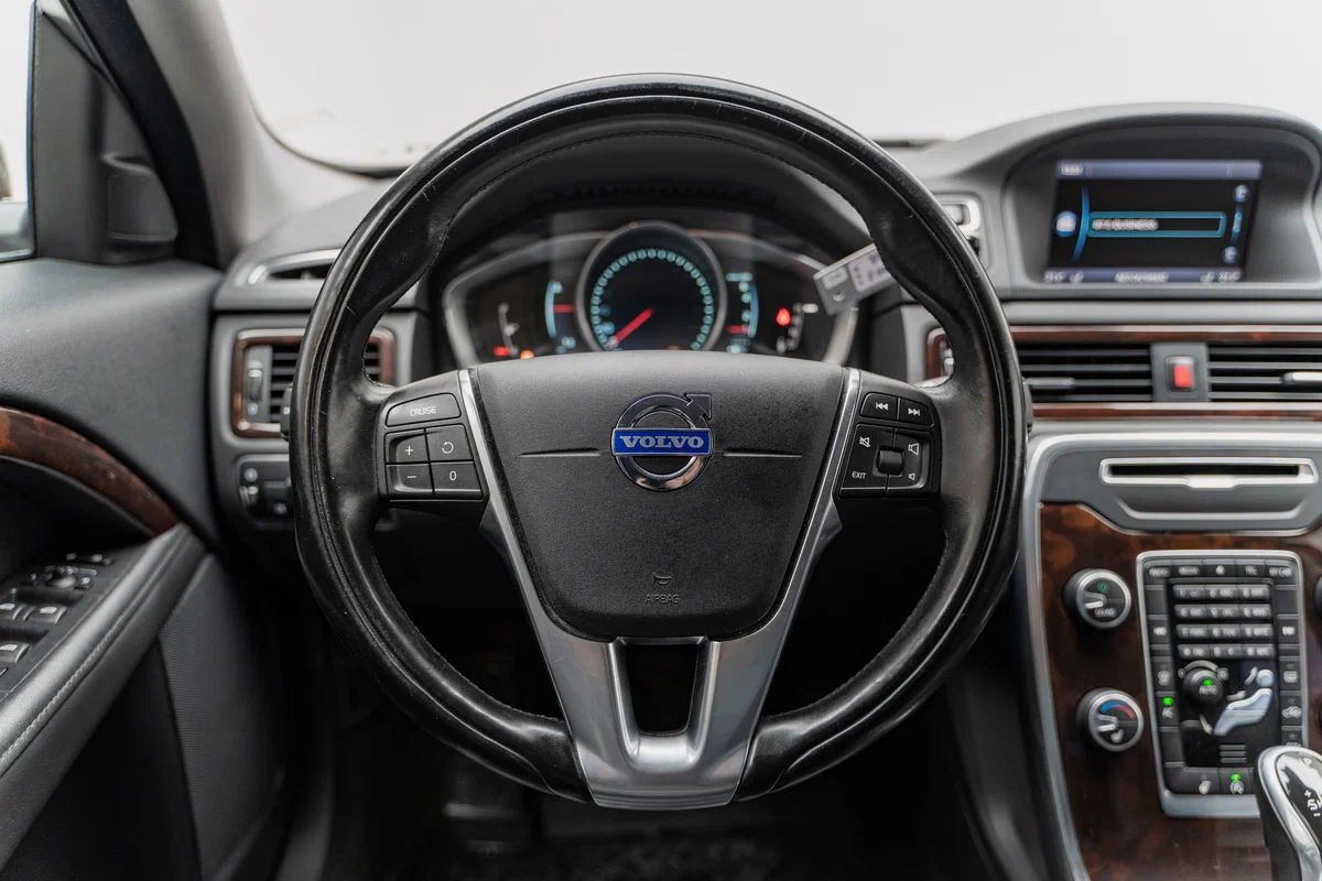 Volvo S80