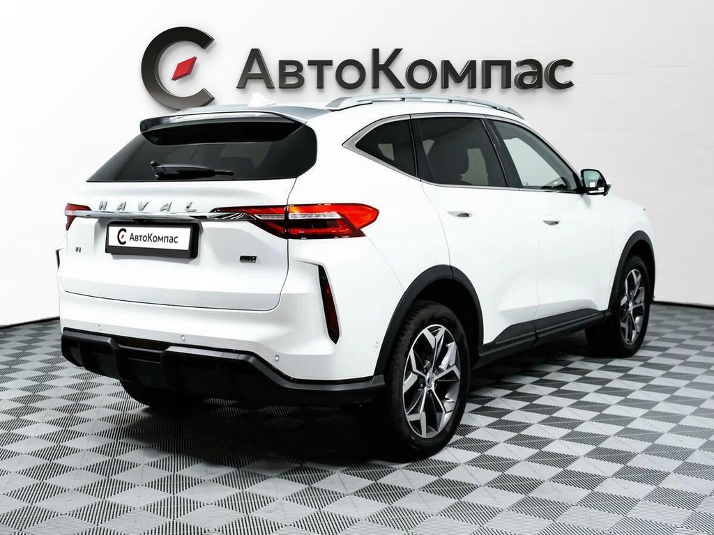 Haval F7