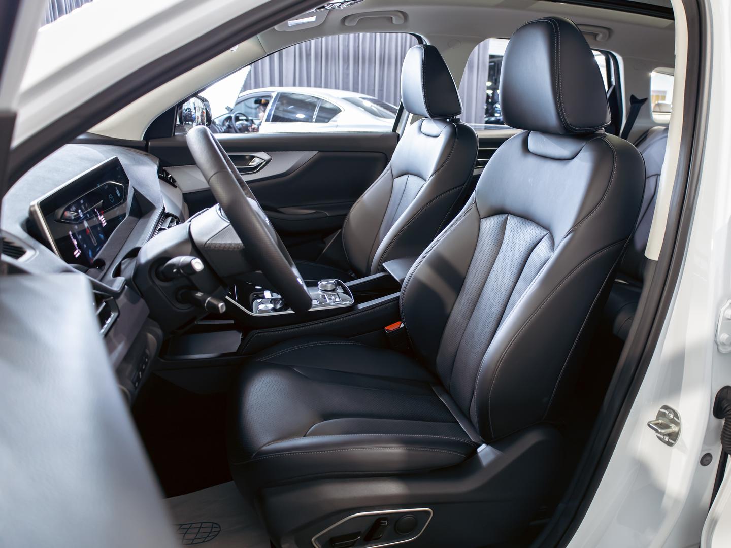 BAIC X7