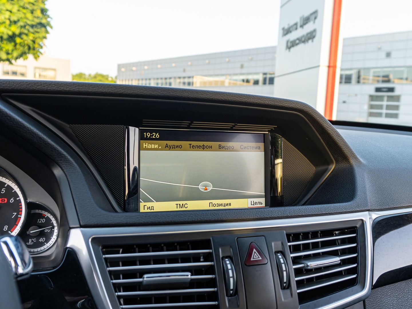 Mercedes-Benz E-Класс