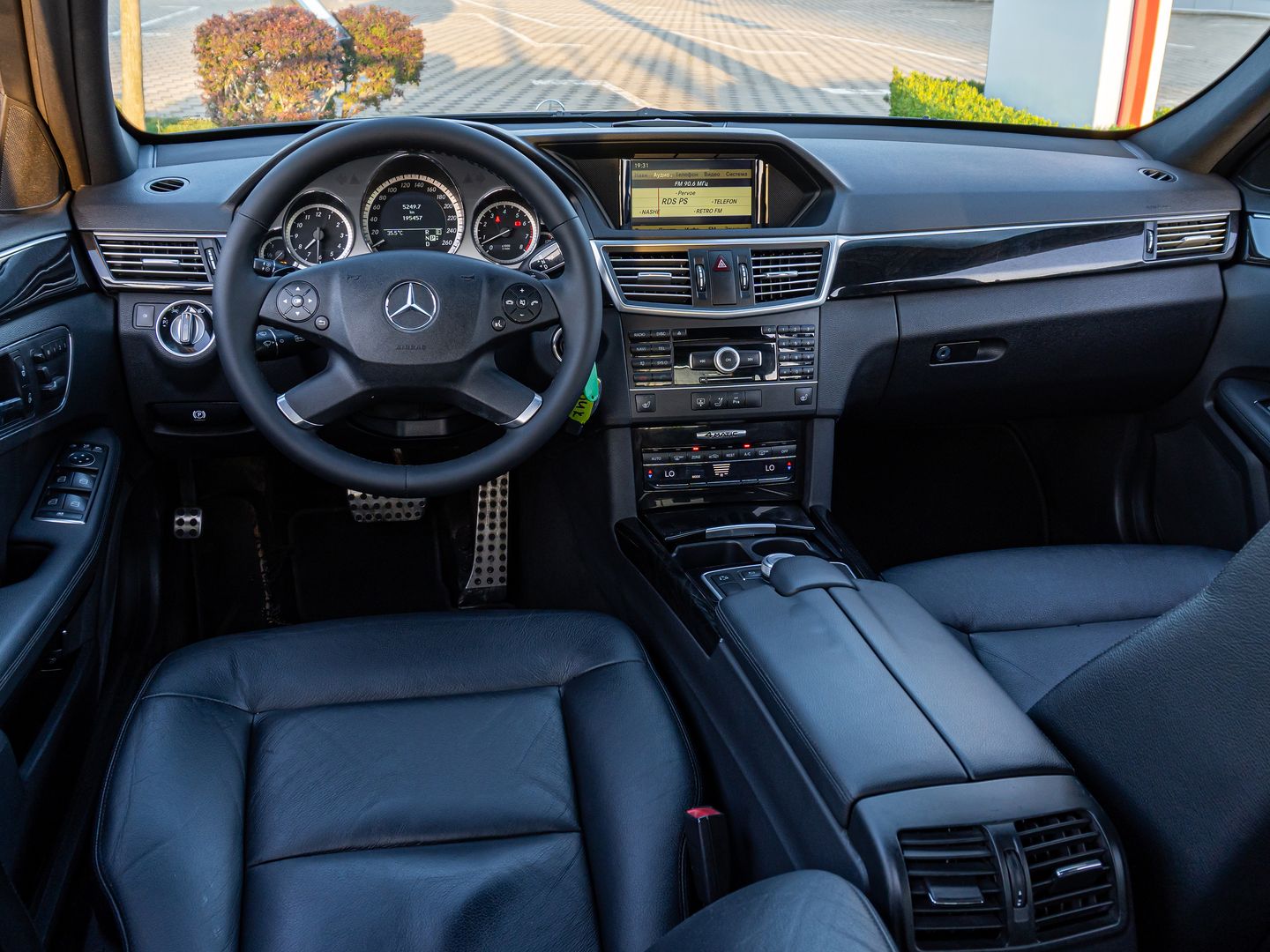 Mercedes-Benz E-Класс