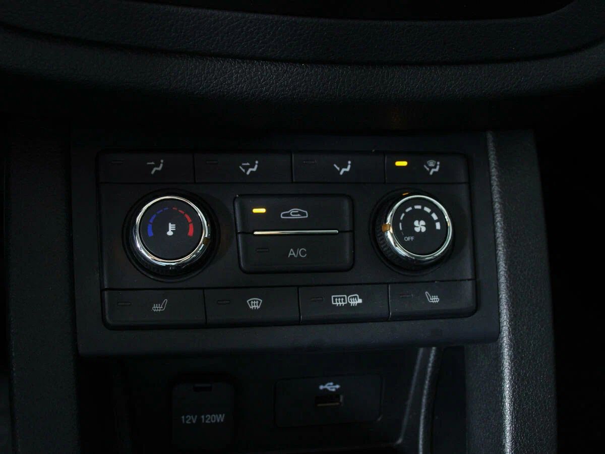 FAW Besturn X40