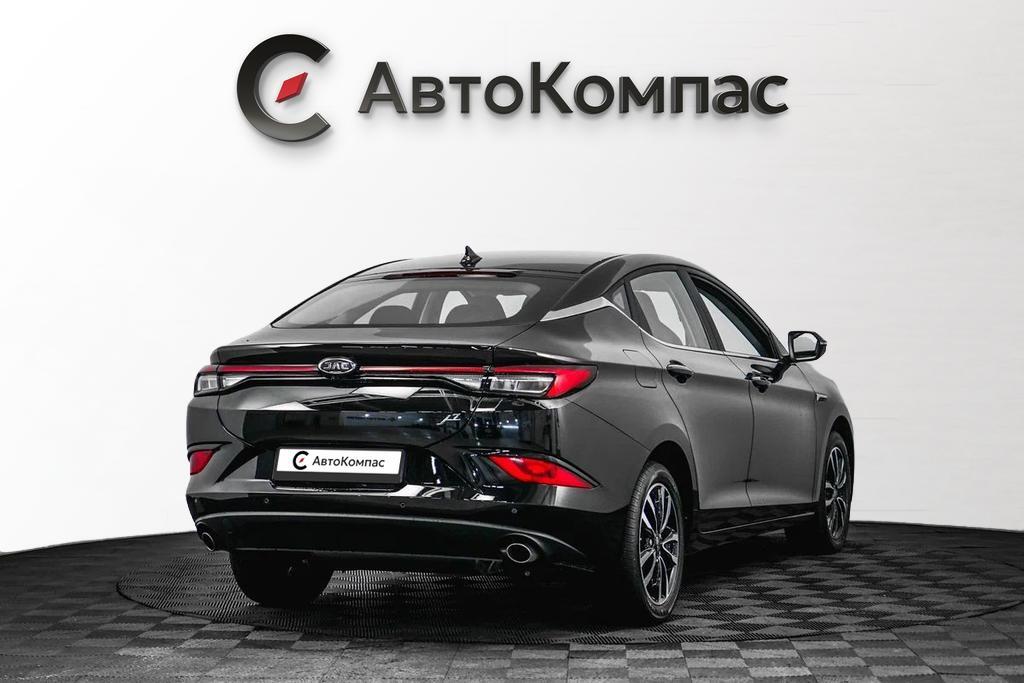 JAC J7