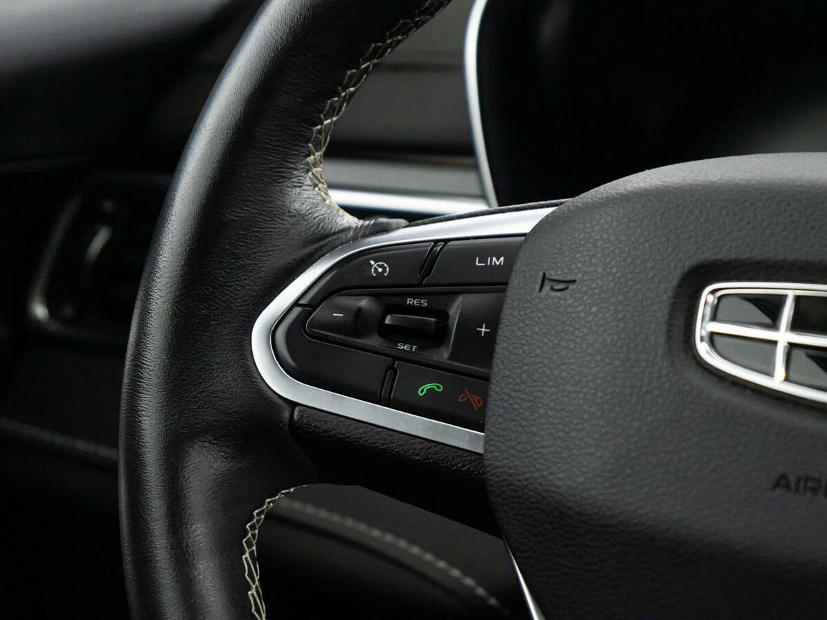 Geely Atlas Pro