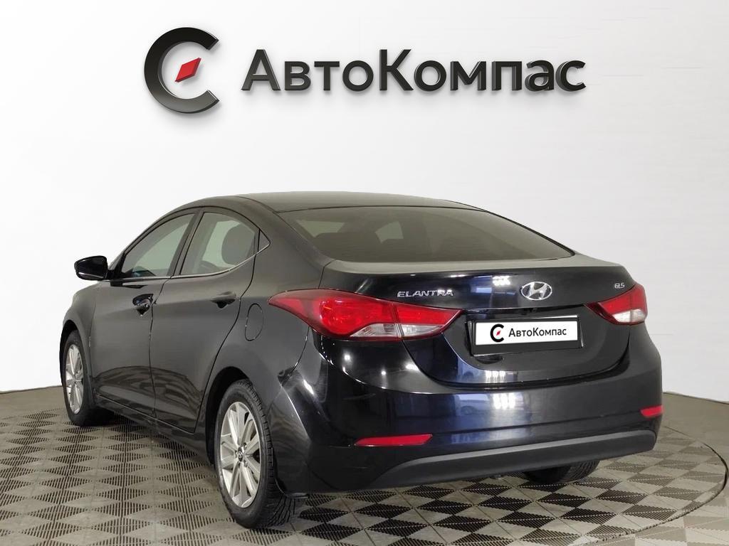 Hyundai Elantra