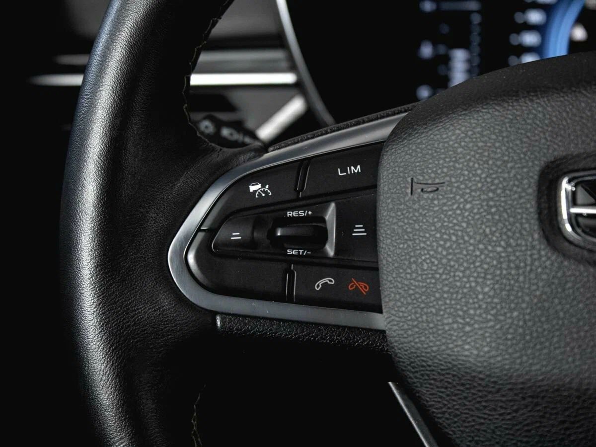 Geely Atlas Pro