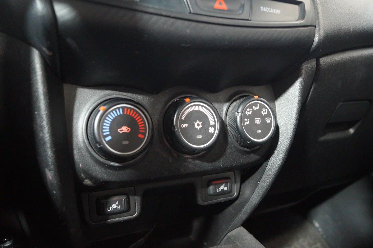 Mitsubishi ASX