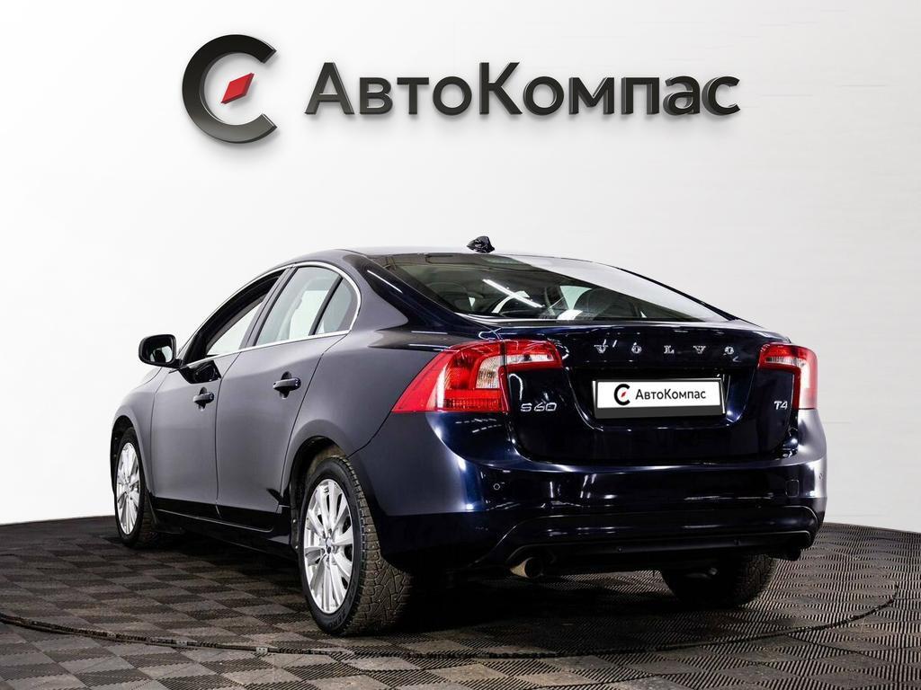 Volvo S60