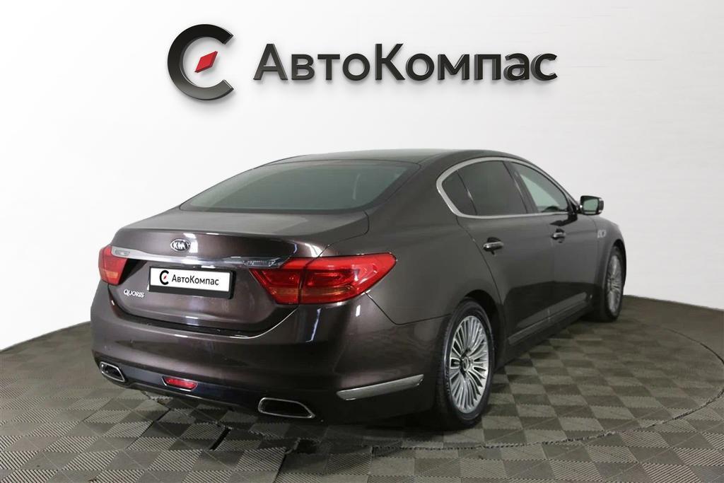Kia Quoris