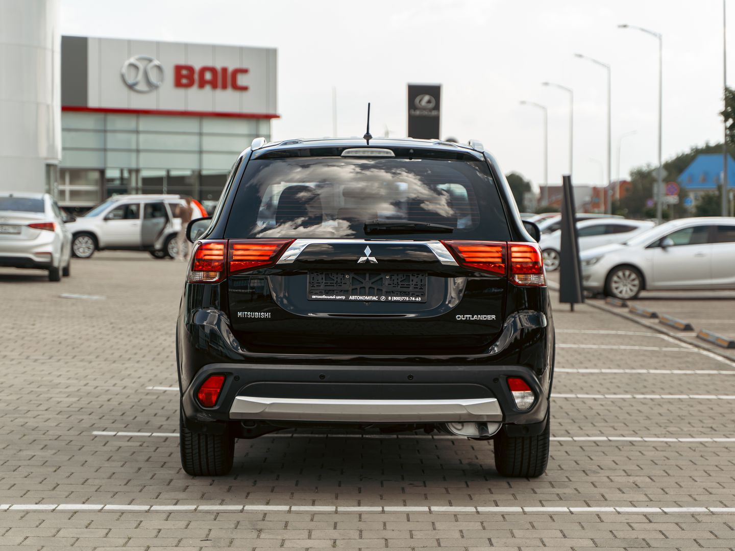 Mitsubishi Outlander