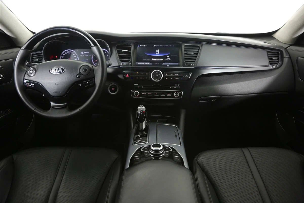 Kia Quoris