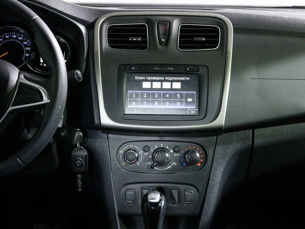 Renault Logan