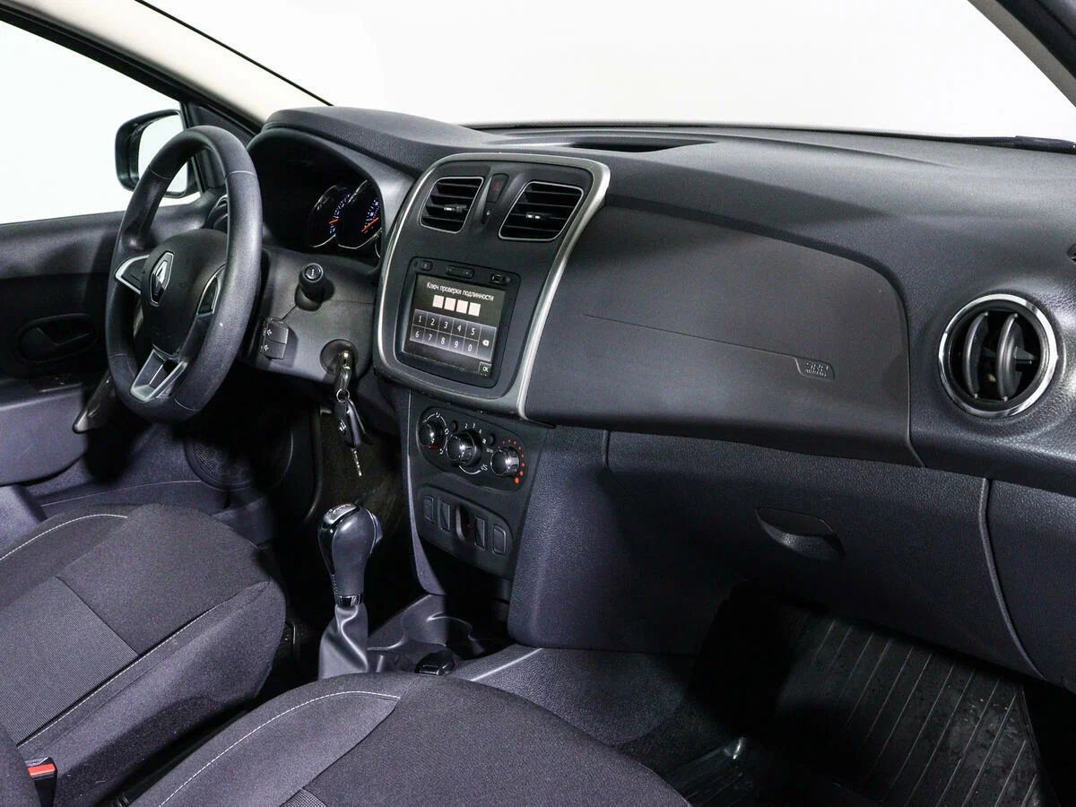 Renault Logan