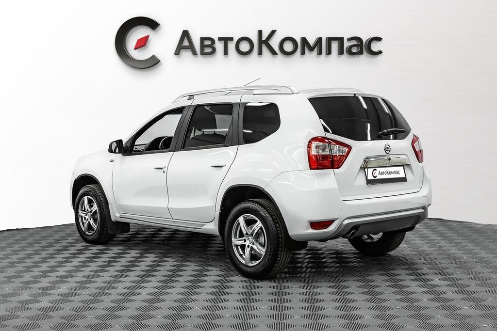 Nissan Terrano