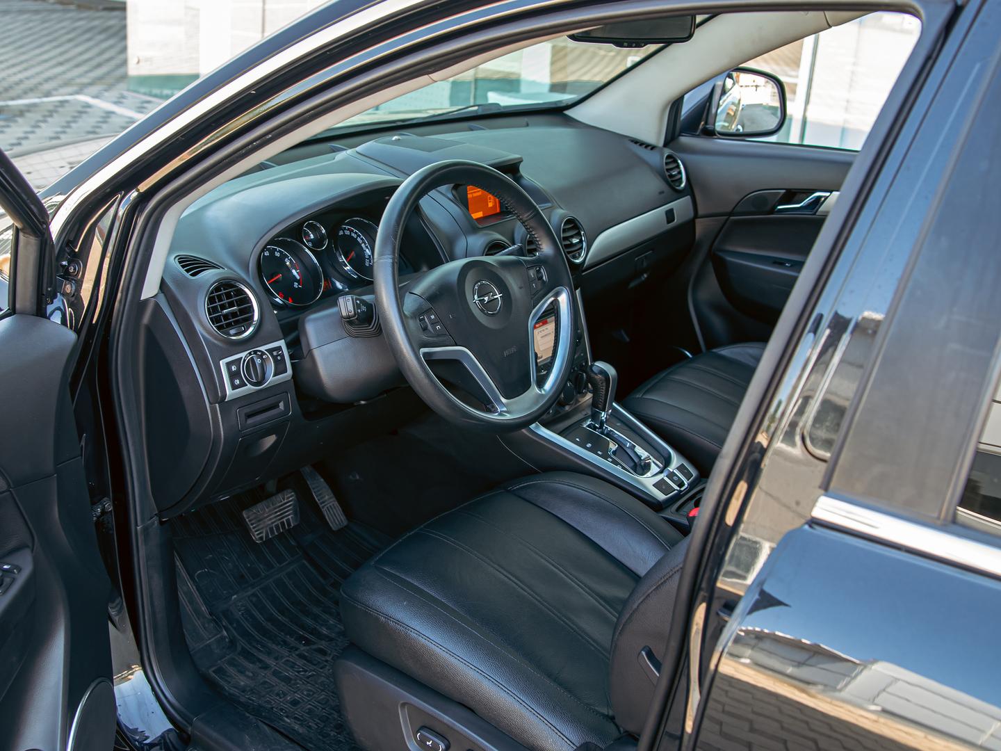 Opel Antara