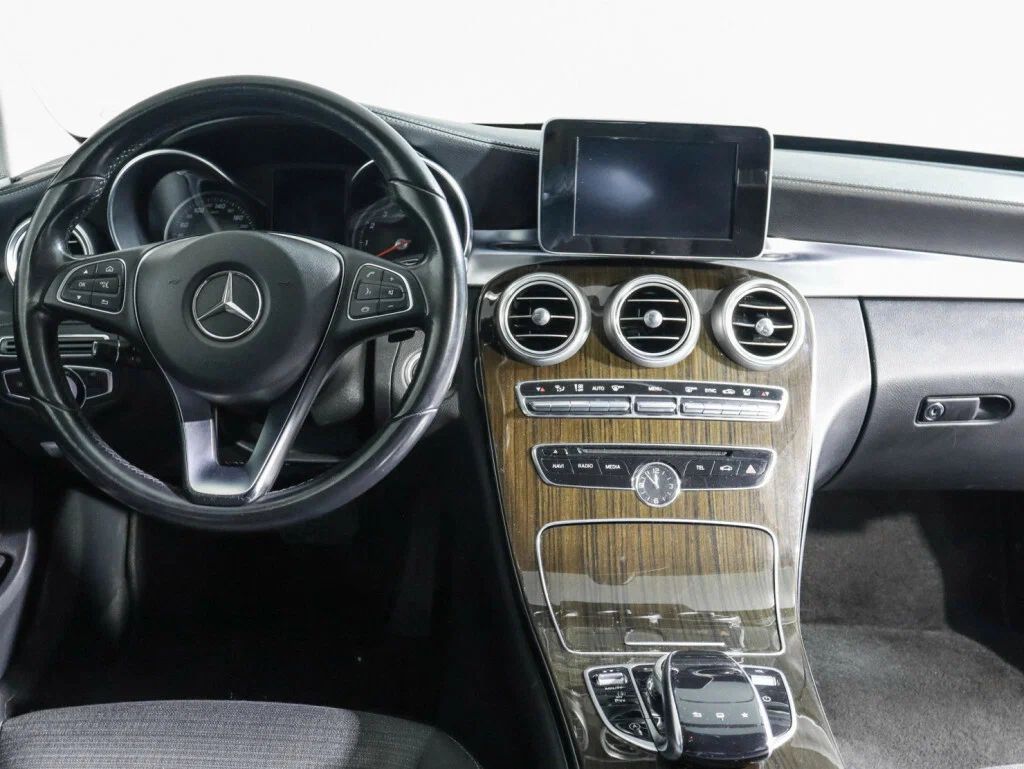 Mercedes-Benz C-Класс