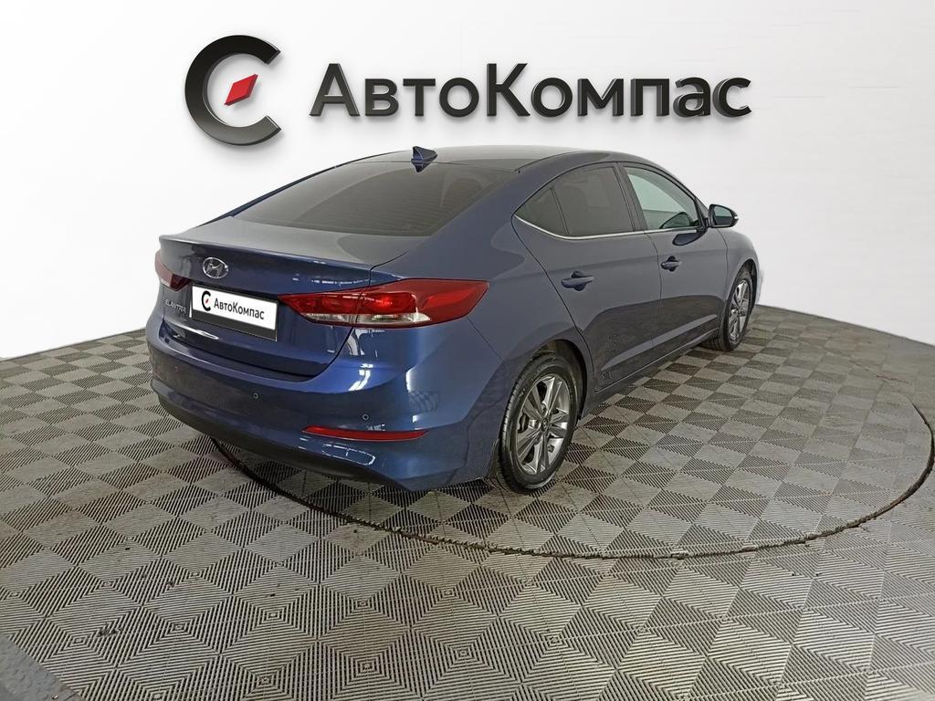 Hyundai Elantra