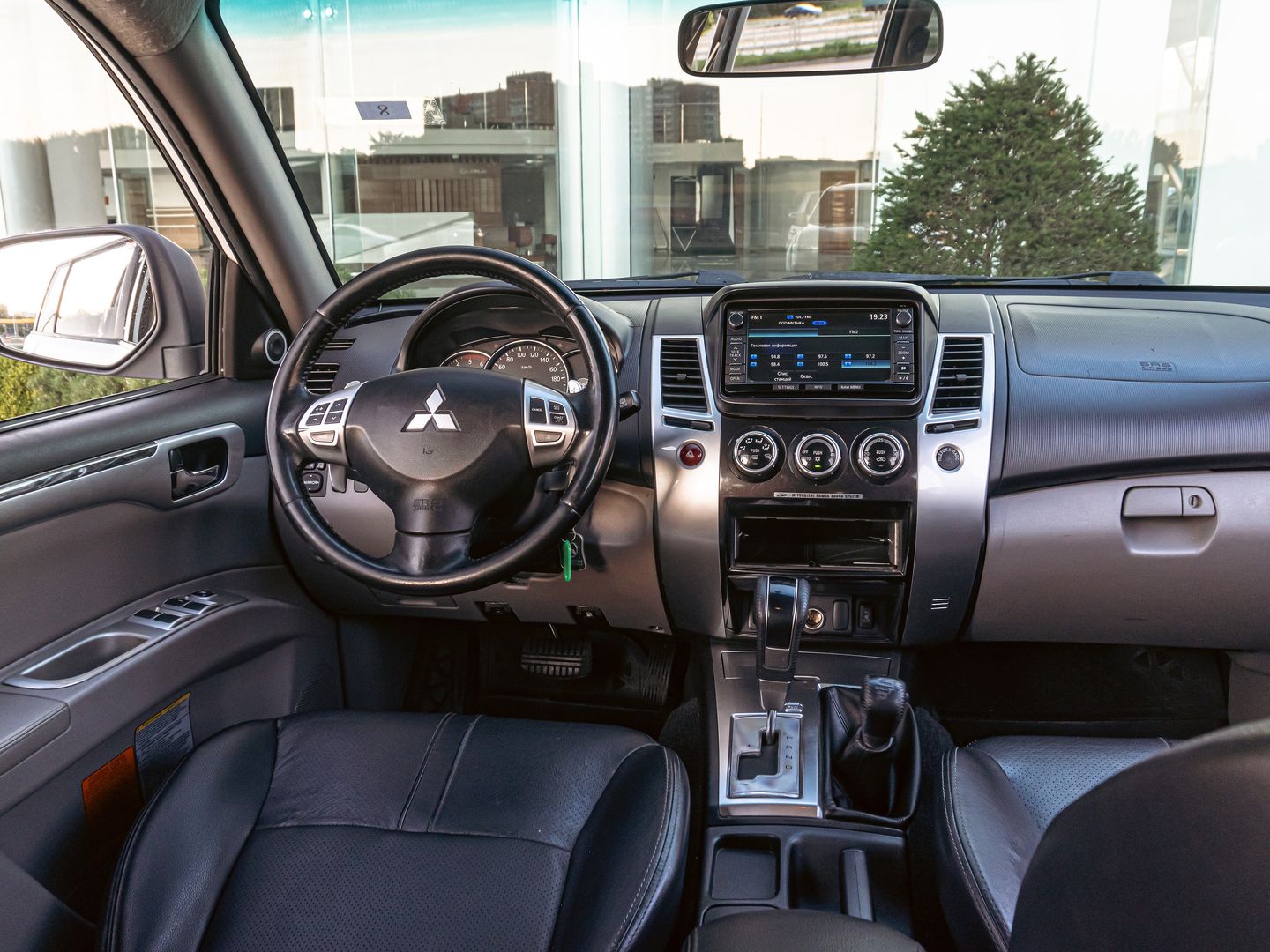 Mitsubishi Pajero Sport