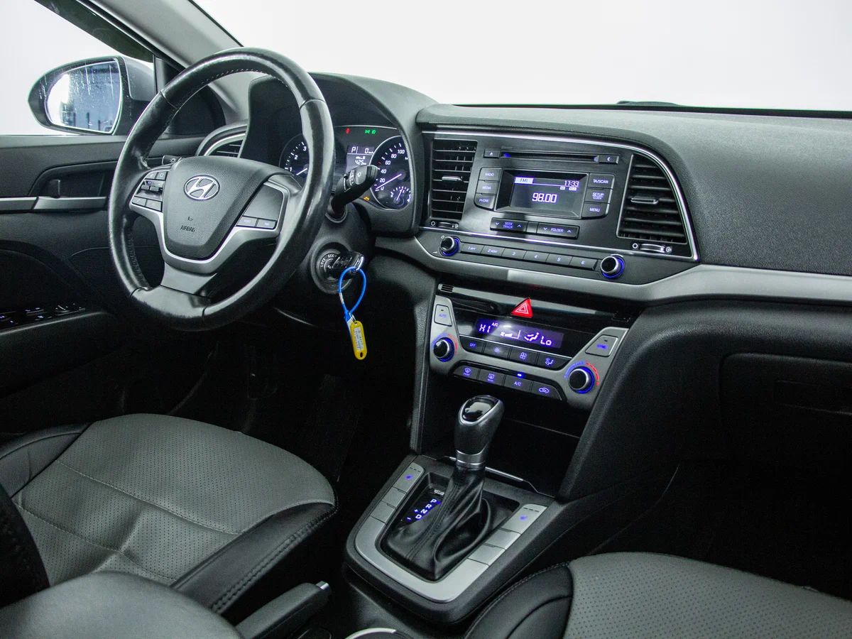 Hyundai Elantra