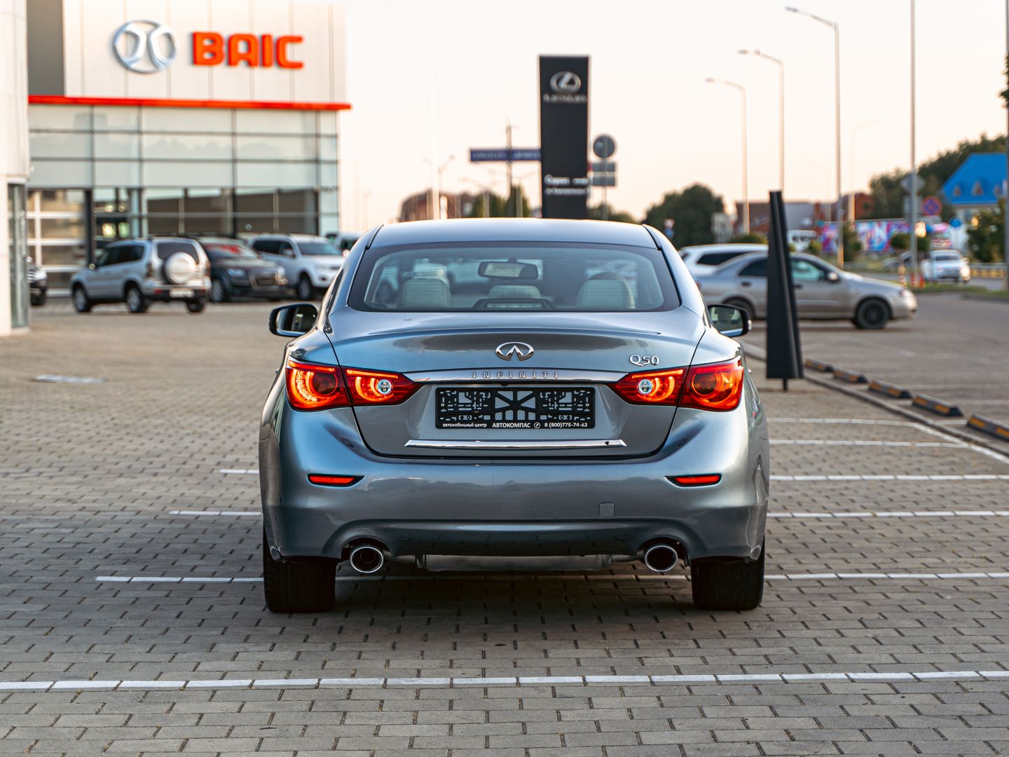 Infiniti Q50